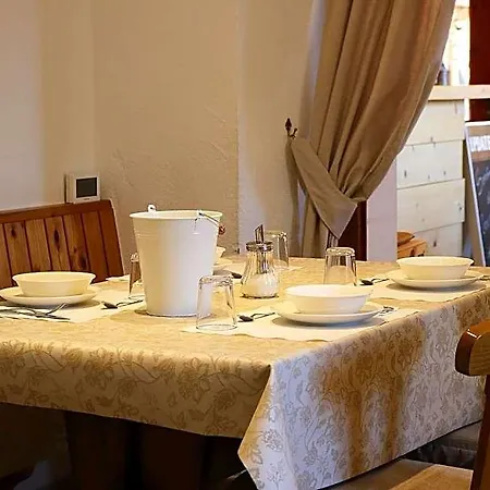 Sfazu Otel